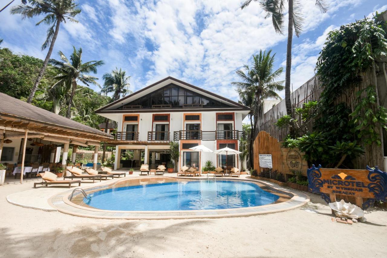 Microtel By Wyndham Boracay Resort