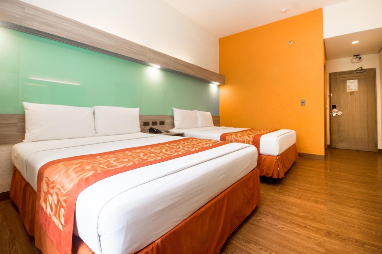 Microtel By Wyndham Boracay Resort Balabag (Boracay)