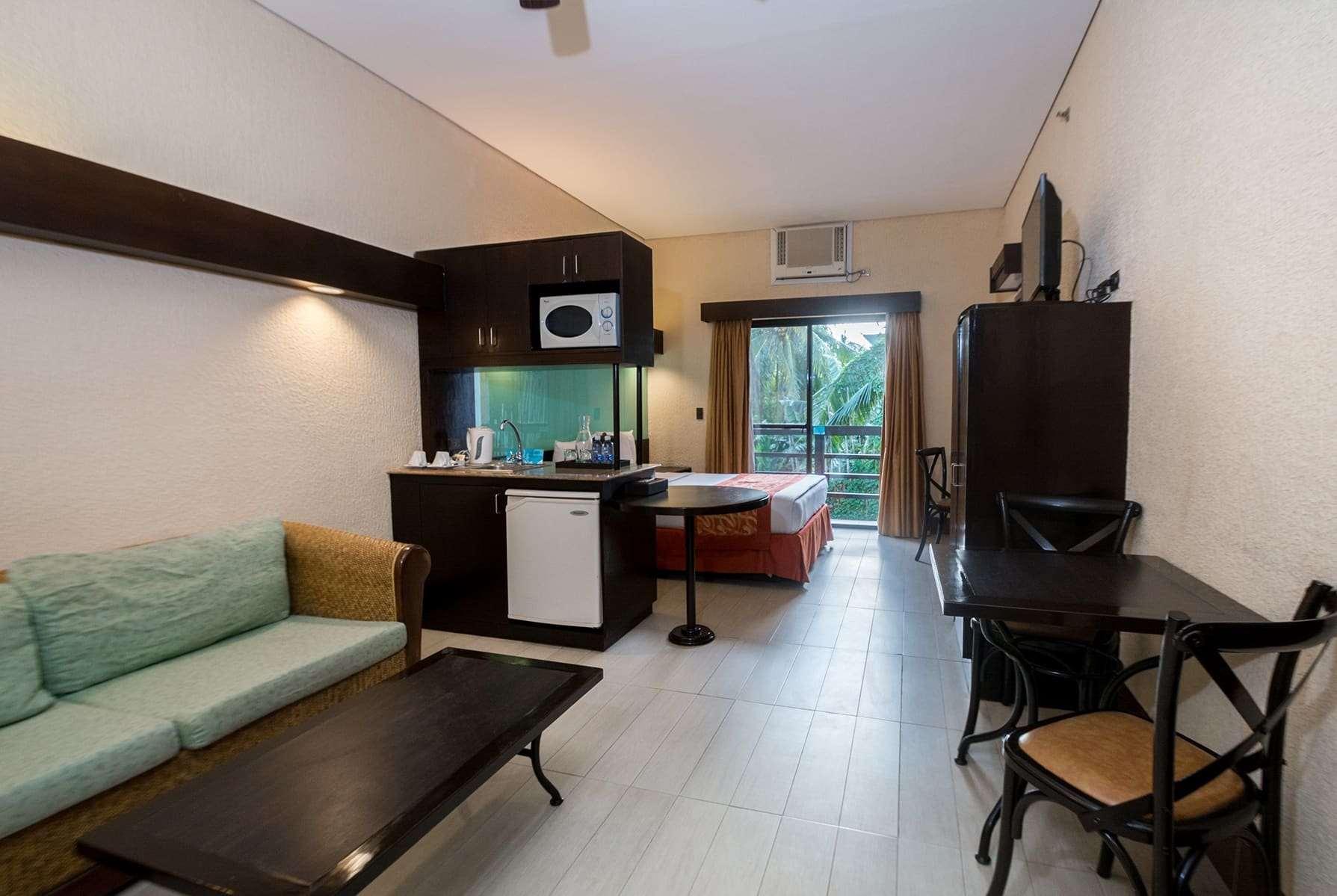 Microtel By Wyndham Boracay Balabag (Boracay)