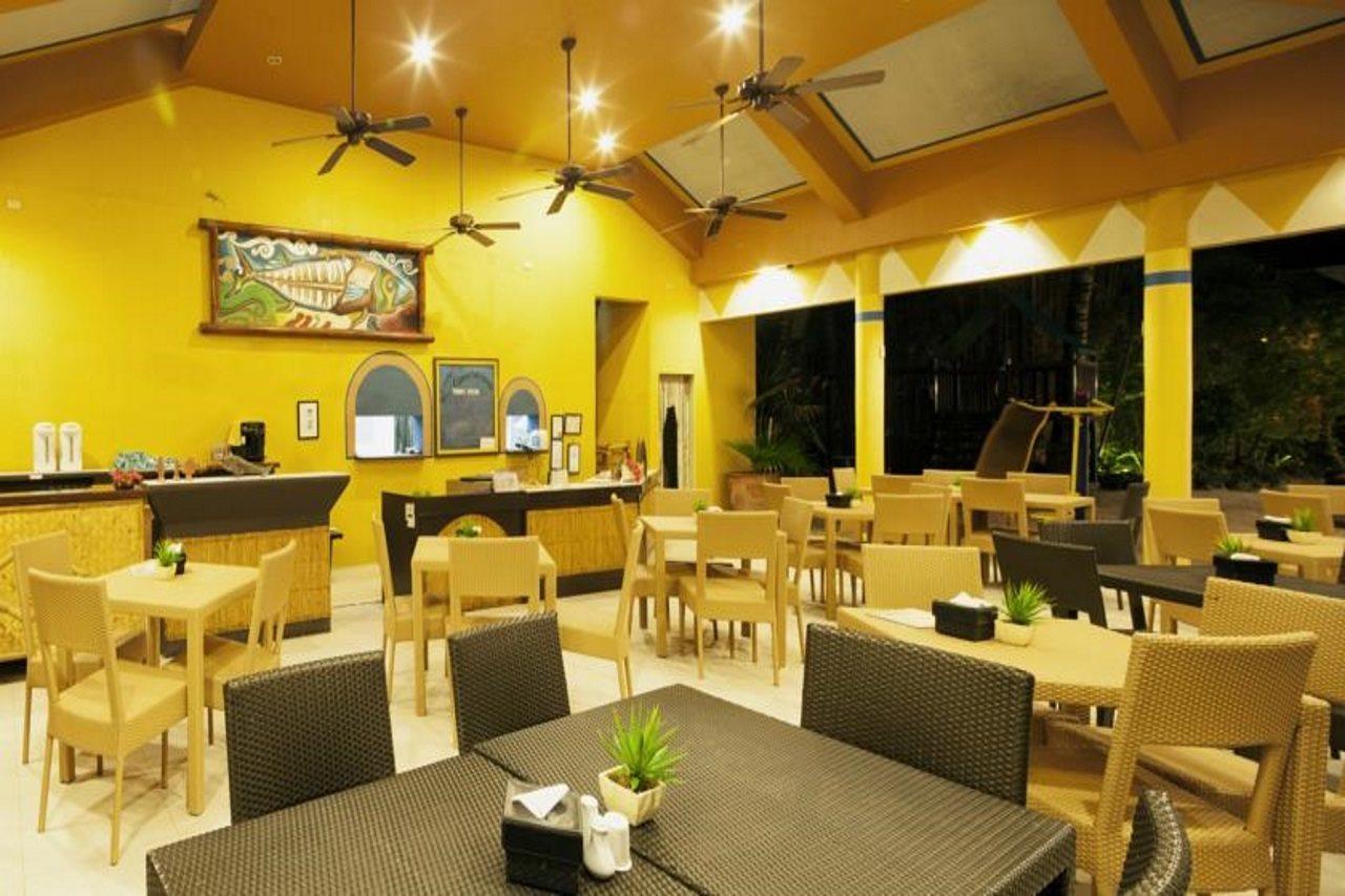 Microtel By Wyndham Boracay Balabag (Boracay)